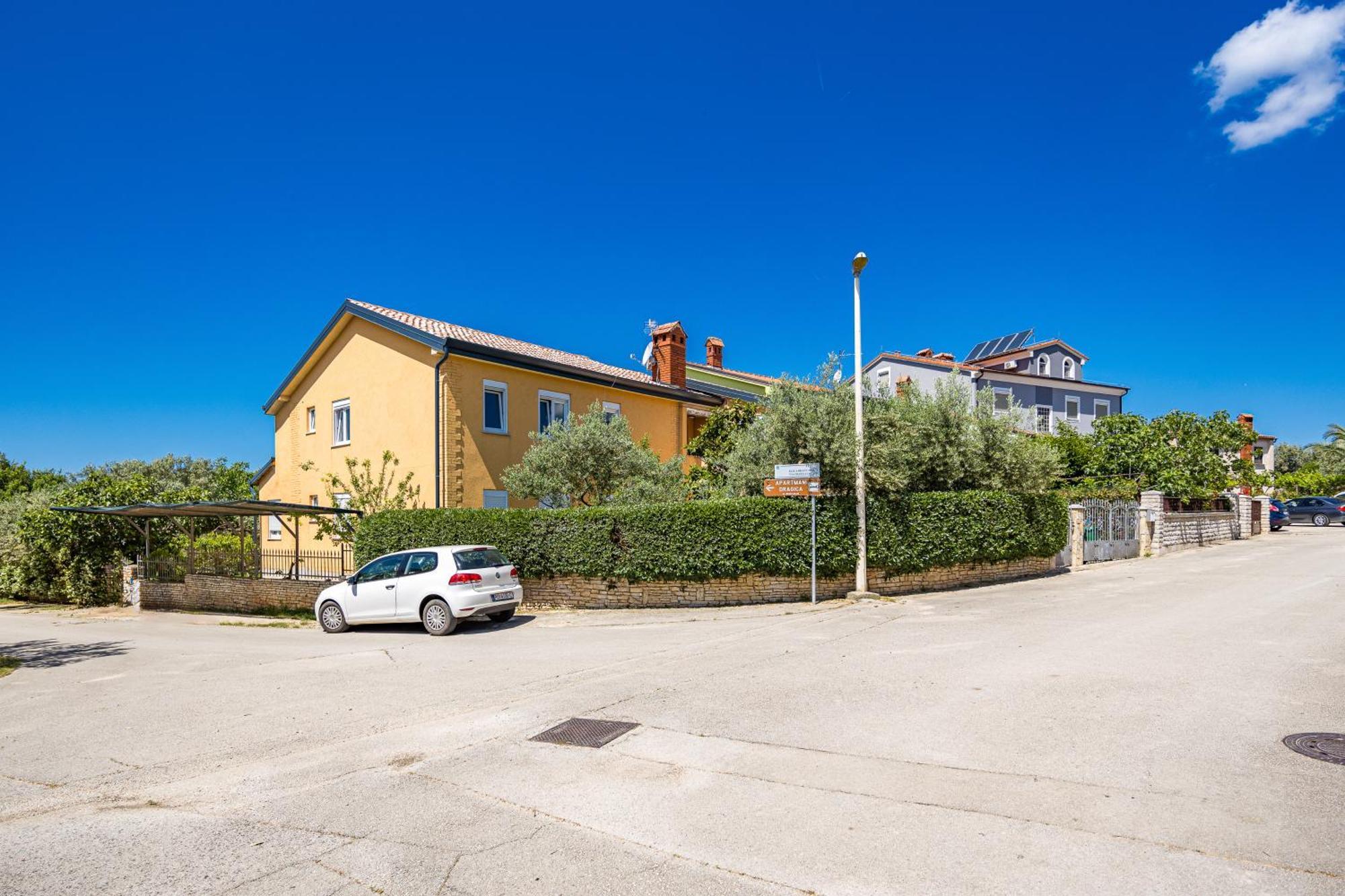 Apartment Nenad - Amazing Sea View ! Only 500 Meters From The Beach ! Fažana エクステリア 写真